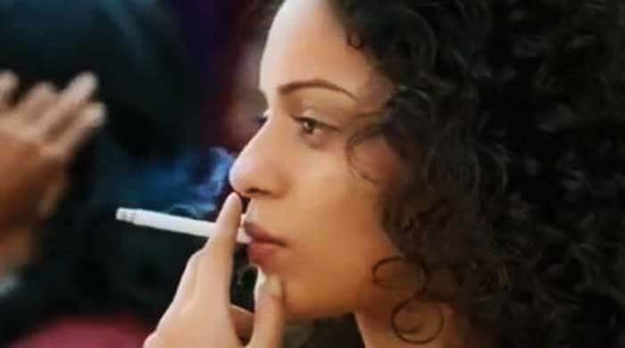 Bollywood Actresses who are Smokers